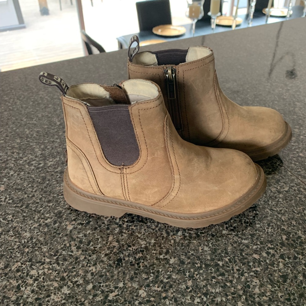 Toddler Ugg Dress boots